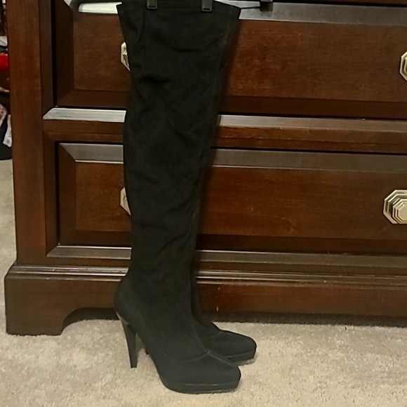 Black Swede over the knee boots - Picture 1 of 4